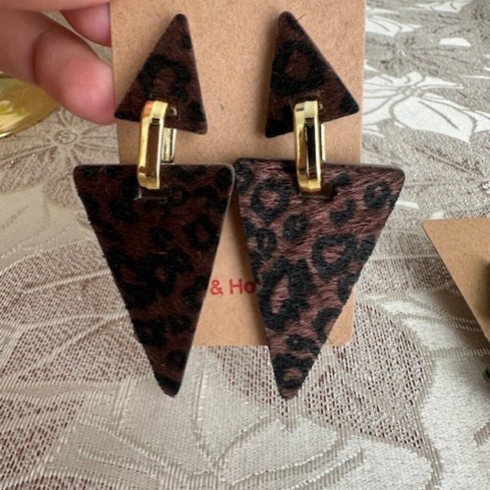 Brown Tiger Earrings For women